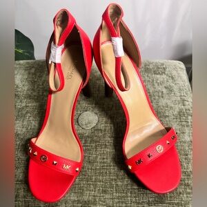 Michael Kors Margot Platform Red Sandals 9.5M DK Sangria